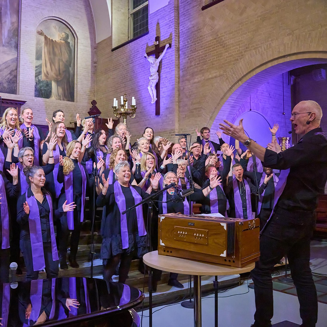 Vesterbro Gospelkor har fået 50.000 kr. i støtte fra Garant-millionen til et nyt lydanlæg.